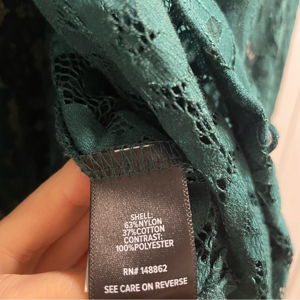 Torrid Madison Lace Button Down Blouse Shirt Green Plus Size 4 4X - Picture 8 of 9